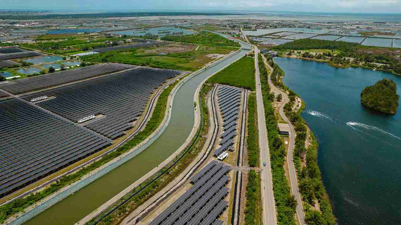 MG电玩能源事业提供智慧能源管理、、、太阳能监控管理、、、、全方位电厂建置及运维解决方案，，，，并拥有管理超过6000案场的经验